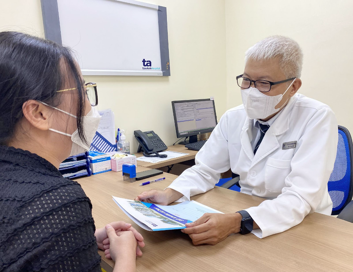 Hoa đu đủ đực có tác dụng chữa ung thư tuyến giáp không?