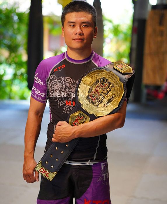 Nguyễn Vũ Phương Hoài, được gọi là 'Thợ săn cổ', hướng tới việc giành thêm chiếc đai vô địch thứ hai