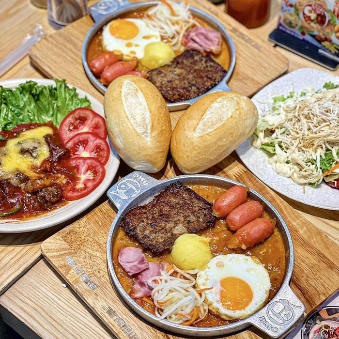Bánh mì chảo Cột Điện