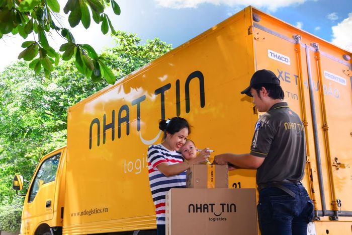 dịch vụ chuyển hàng cồng kềnh Nhất Tín Logistics