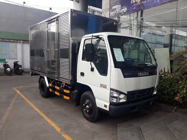 Xe tải Isuzu QKR77FE4 1 tấn - Thùng kín