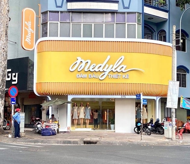 Cửa hàng đầm bầu Medyla