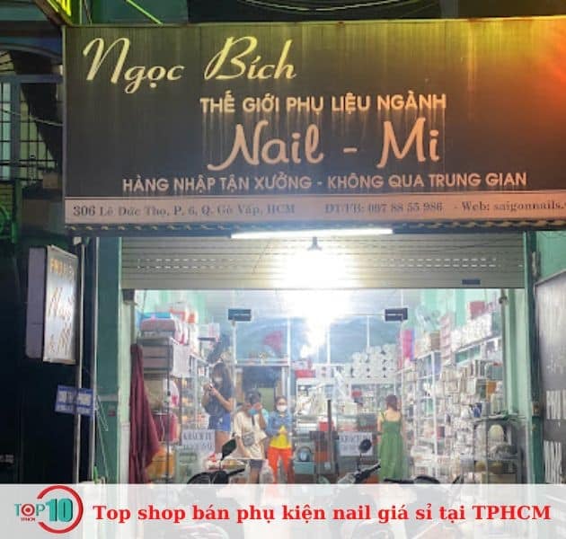 Cửa hàng phụ kiện nail Ngọc Bích