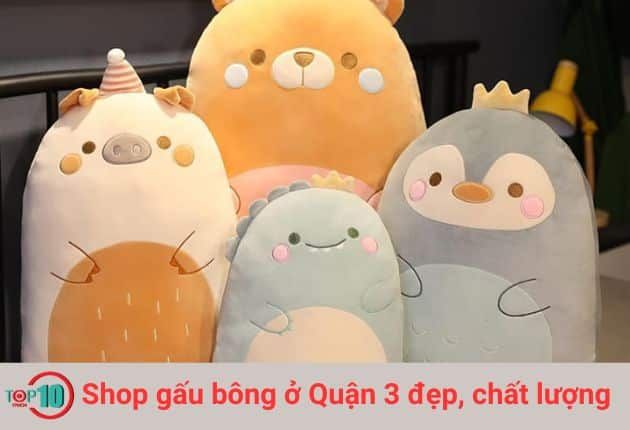 B. Corner là cửa hàng gấu bông cao cấp tại Quận 3