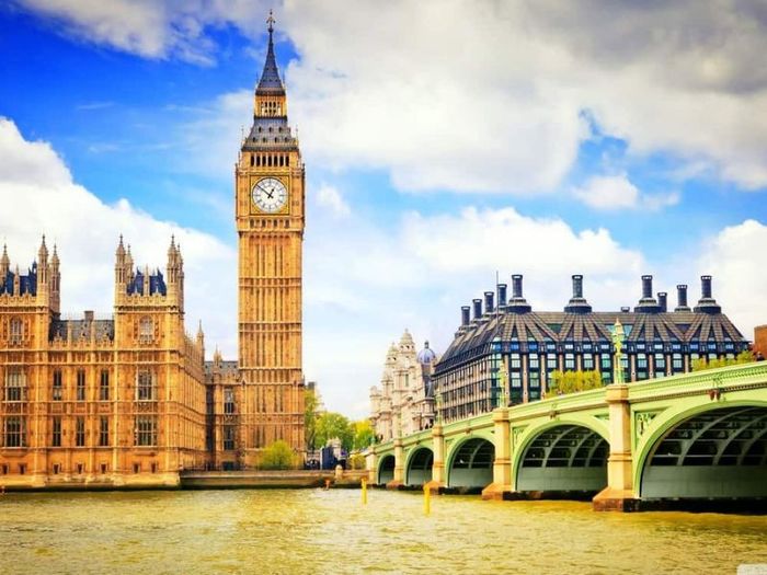 Visa Schengen: Hướng dẫn chi tiết về quy trình đăng ký, hồ sơ cần thiết và lệ phí năm 2024