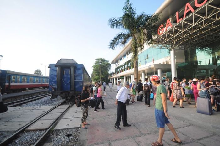 Ga Lào Cai: chi tiết về giá vé và giờ tàu chạy