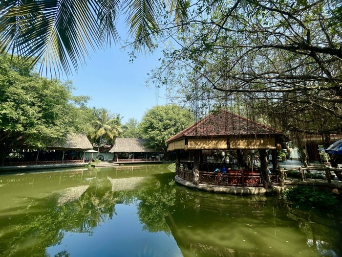 Hình ảnh Phương Nam Resort 1