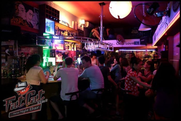 pub Tây tại Hà Nội