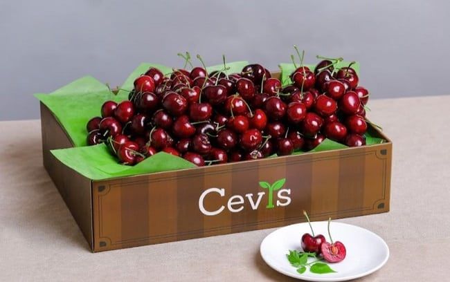 Cherry tại cửa hàng trái cây Cevis