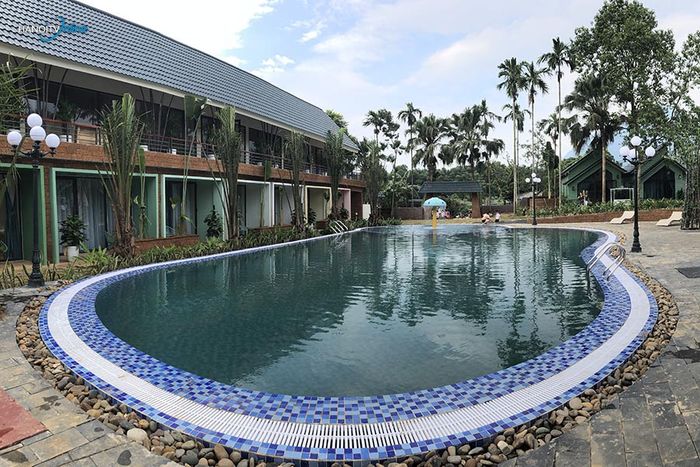 villa Hà Nội có bể bơi