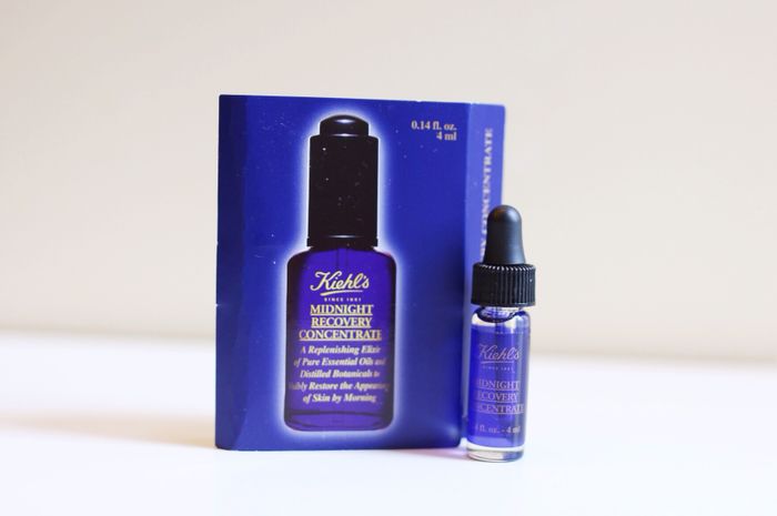 Hình ảnh tinh chất phục hồi da ban đêm Kiehl’s Midnight Recovery Concentrate 1