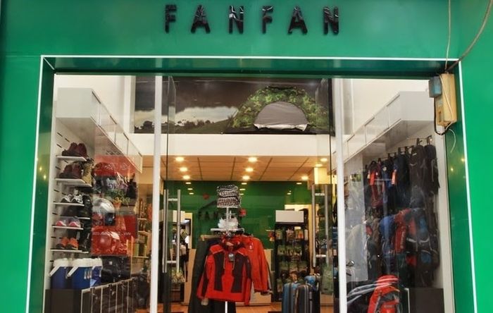 Những cửa hàng đồ phượt uy tín được yêu thích nhất: FanFan Shop