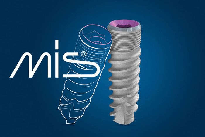 trồng răng implant