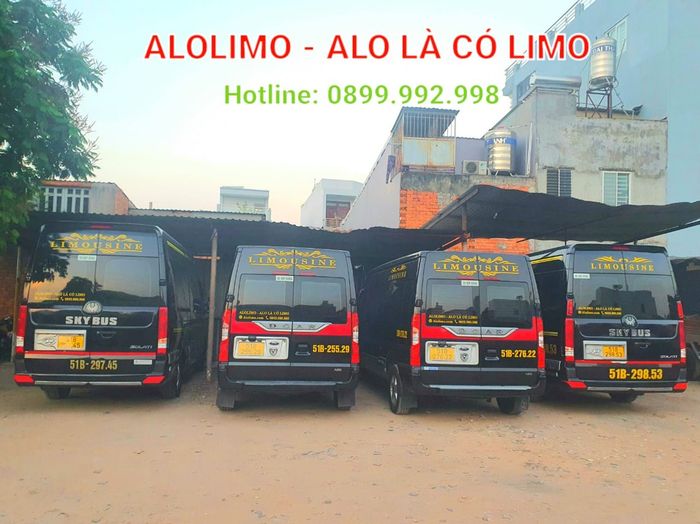 Hướng dẫn đặt thuê xe Limousine 9 chỗ