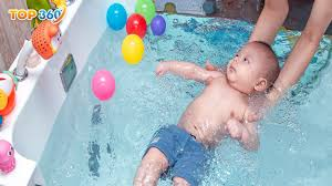 Baby Float Việt Nam - Trung tâm bơi thủy liệu cho bé