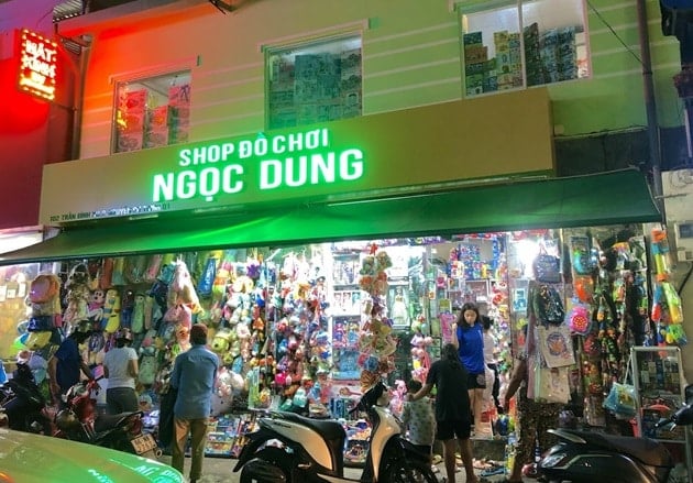 Cửa hàng đồ chơi Ngọc Dung