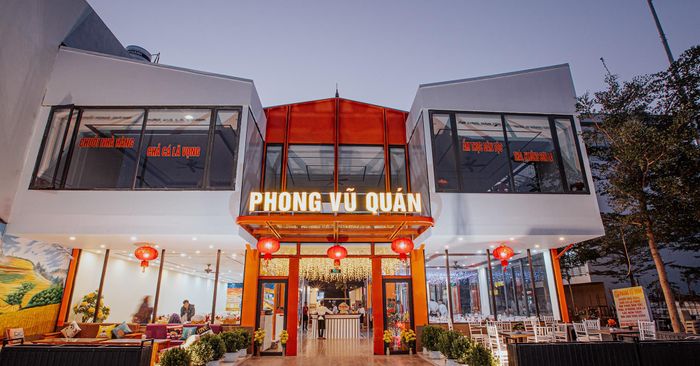 Hình ảnh Phong Vũ Quán 1