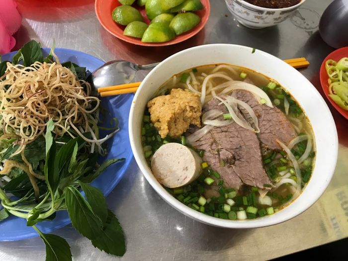 Hình Ảnh Bún Bò Huế - O Sửu 2