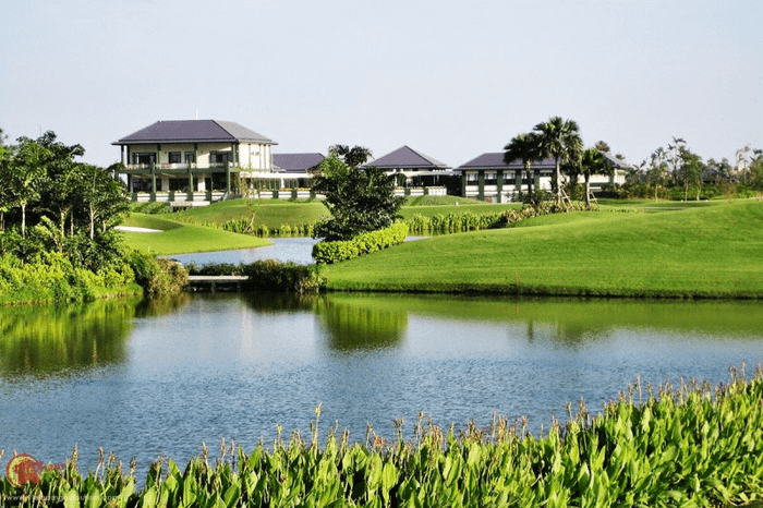 sân golf tại Hà Nội