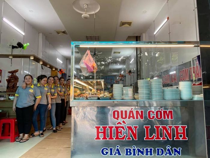 Ảnh 1 của Cơm Hiền Linh