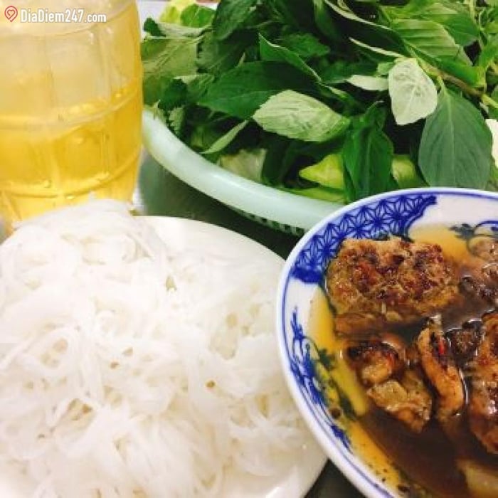 Ảnh bún chả Ánh Hồng 2