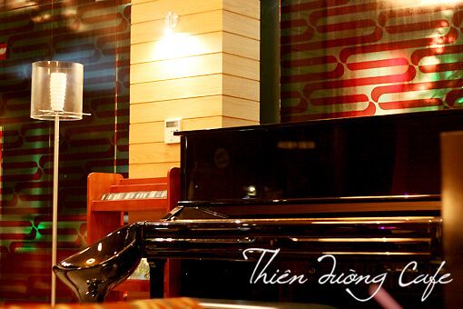 quán cafe Hà Nội có đàn piano