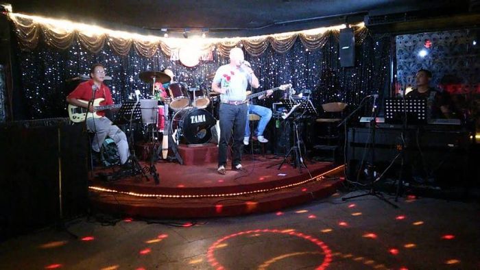 phòng trà acoustic hà nội