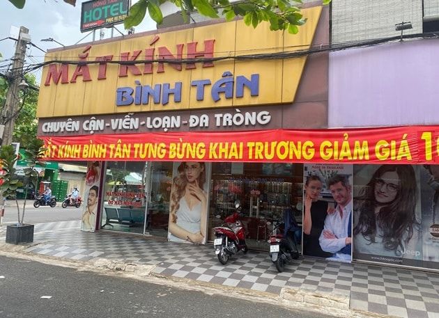 Cửa Hàng Kính Mắt Bình Tân