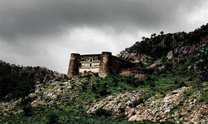 Bhangarh là một thị trấn hoang vắng ở Rajasthan, Ấn Độ. ảnh 1