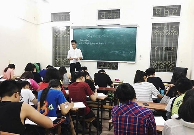 Trung Tâm Luyện Thi Đại Học Nguồn Sáng