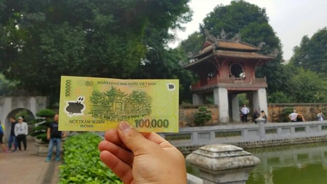 Văn Miếu - Quốc Tử Giám - Mệnh giá 100.000 đồng hình 1