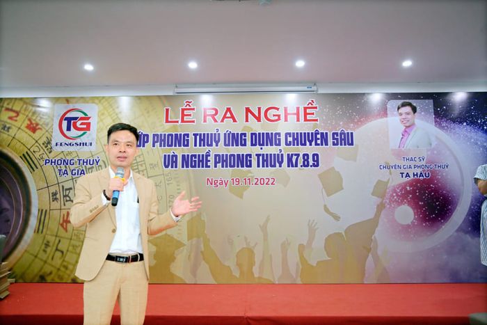 Thầy Phong Thủy Tạ Hậu