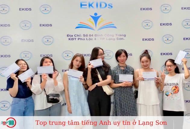 Trung tâm Ngoại ngữ EKIDs