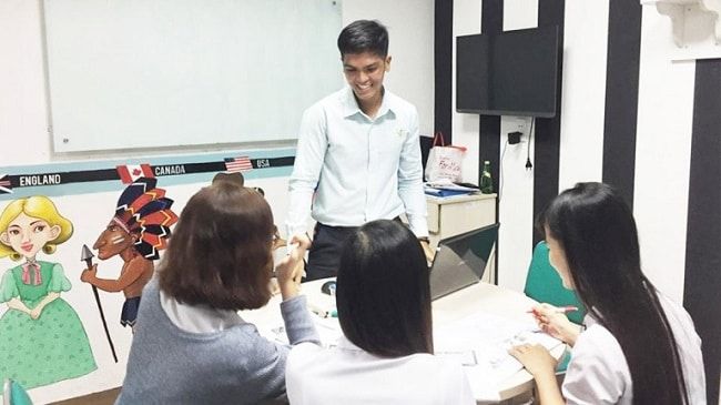 Luyện thi IELTS tại Trung tâm Yaffle English Academy