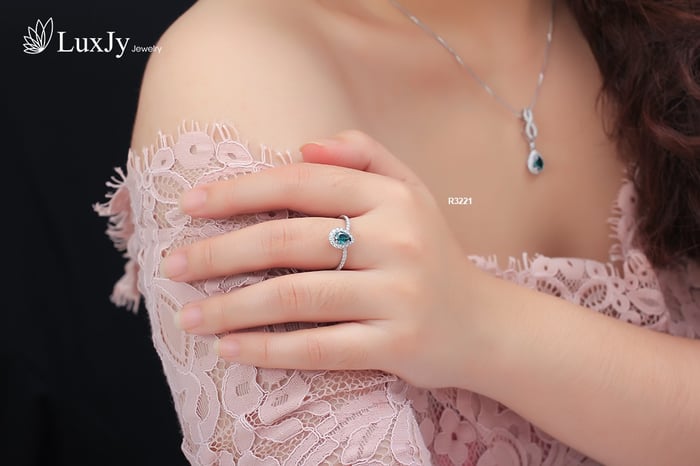 Ảnh của LuxJy Jewelry 2