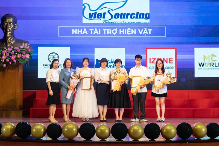 Trung Tâm Đào Tạo Vietsourcing