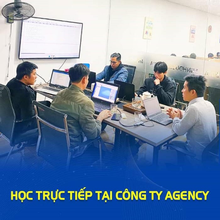 học quảng cáo Facebook tại Hà Nội