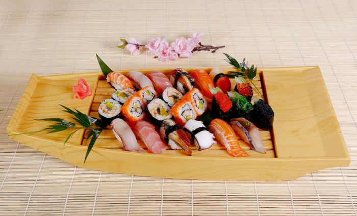 Set sushi & sashimi tổng hợp - ảnh 2