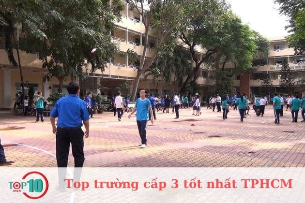 THPT Nguyễn Du