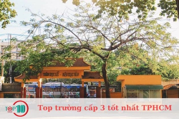 Trường THPT Nguyễn Thượng Hiền