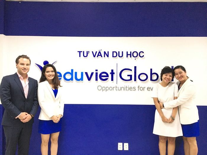 Tổ chức tư vấn giáo dục EduViet Global