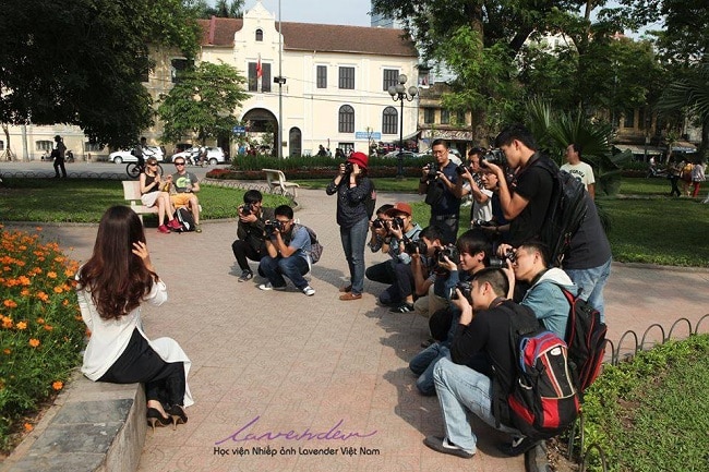 Học viện Lavender Việt Nam nằm trong Top 10 các trung tâm đào tạo nhiếp ảnh và quay phim hàng đầu tại TPHCM