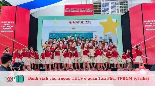 Trường Tiểu Học và THCS Hồng Ngọc