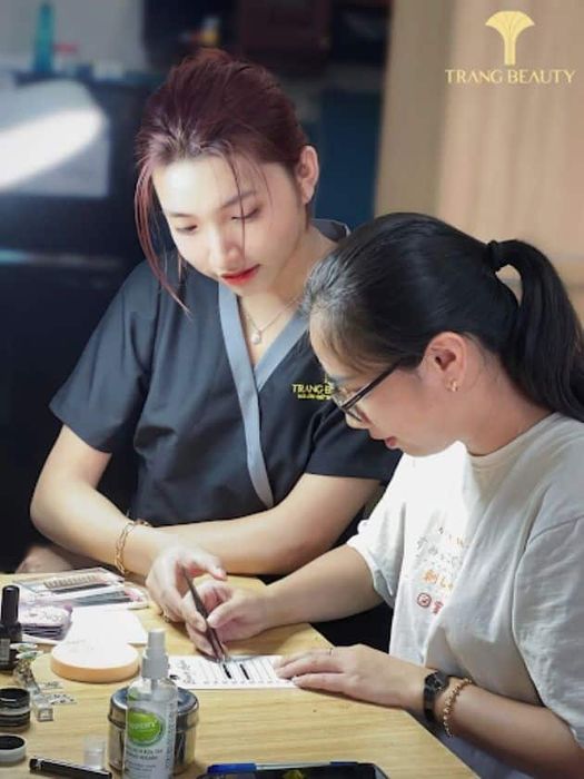 Trang Beauty Salon - Academy