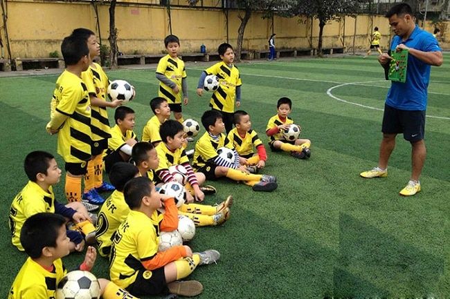 Amitie Sports Club nằm trong top 5 trung tâm đào tạo bóng đá hàng đầu tại TP. Hồ Chí Minh