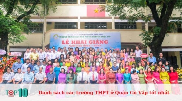 Trường THPT Nguyễn Công Trứ