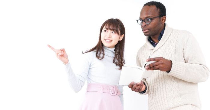 Rèn luyện giao tiếp với người bản ngữ
