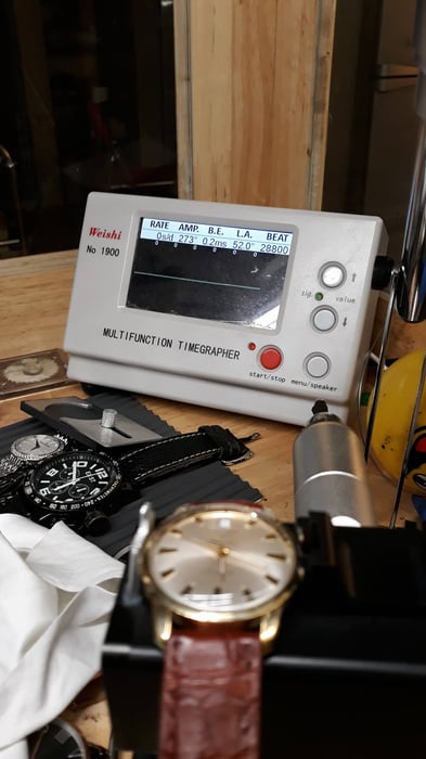 Hình ảnh 3 của Watch Repair Service