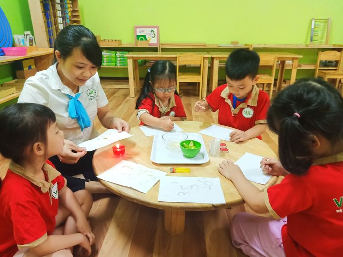 Ảnh 2 của Trường Mầm Non Việt Úc Plus Montessori