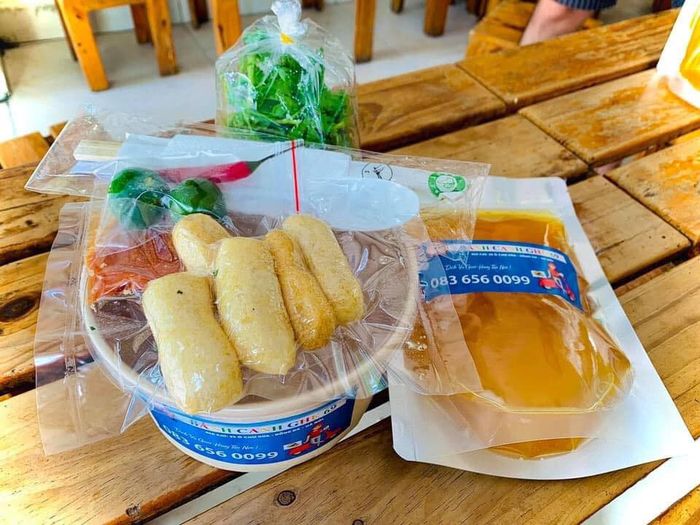 Bánh canh Ghẹ 69 còn có dịch vụ giao hàng tận nơi - Hình ảnh 2